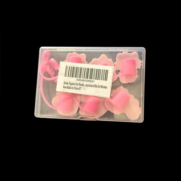 *NEW* Hello Kitty straw cover caps. - Picture 3 of 4